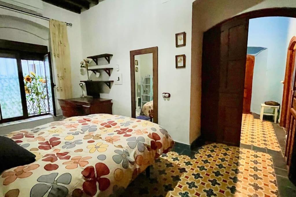 דירות קורדובה Patio De La Corredera מראה חיצוני תמונה